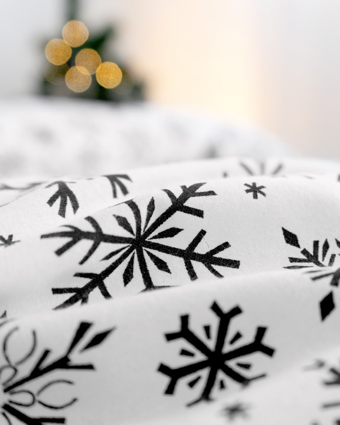 Karácsonyi flanel ágyneműhuzat - cikkszám 1160 fekete hópihék fehér alapon