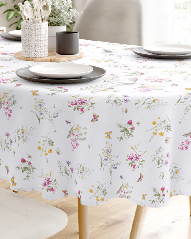 Pamut asztalterítő - színes réti virágok fehér alapon - ovális