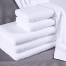Frottír hotel törölköző és fürdőlepedő - szegély nélküli - 400g/m2 - fehér