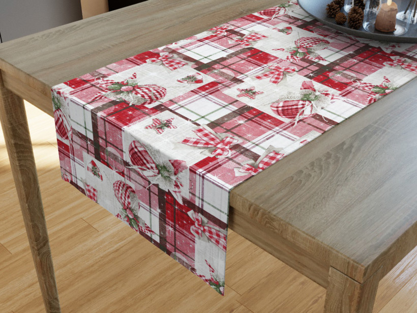 VERONA karácsonyi dekoratív asztali futó - karácsonyi díszek piros kockás alapon