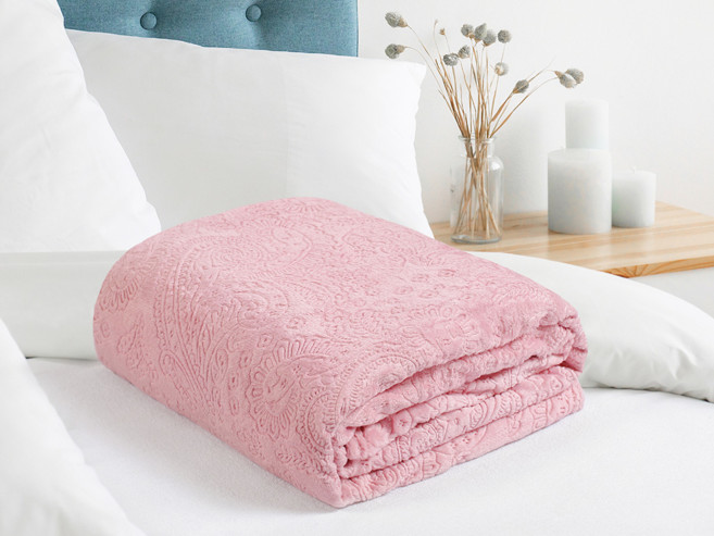 Minőségi mikroszálas takaró - rózsaszín ornamentek
