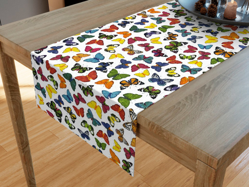 Dekoratív asztali futó - Színes pillangó mintás fehér alapon
