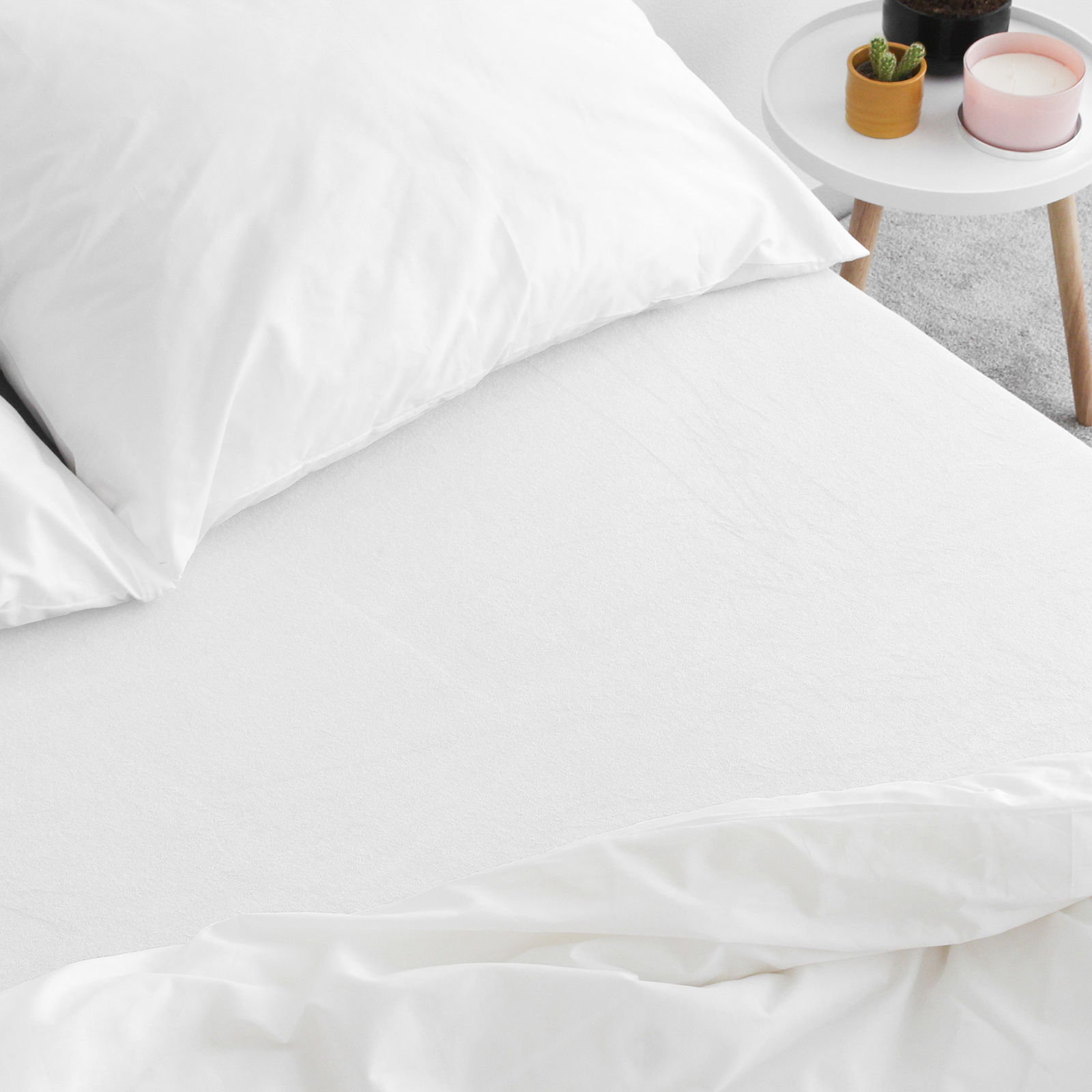 Exkluzív frottír lepedő magas matracokhoz - fehér