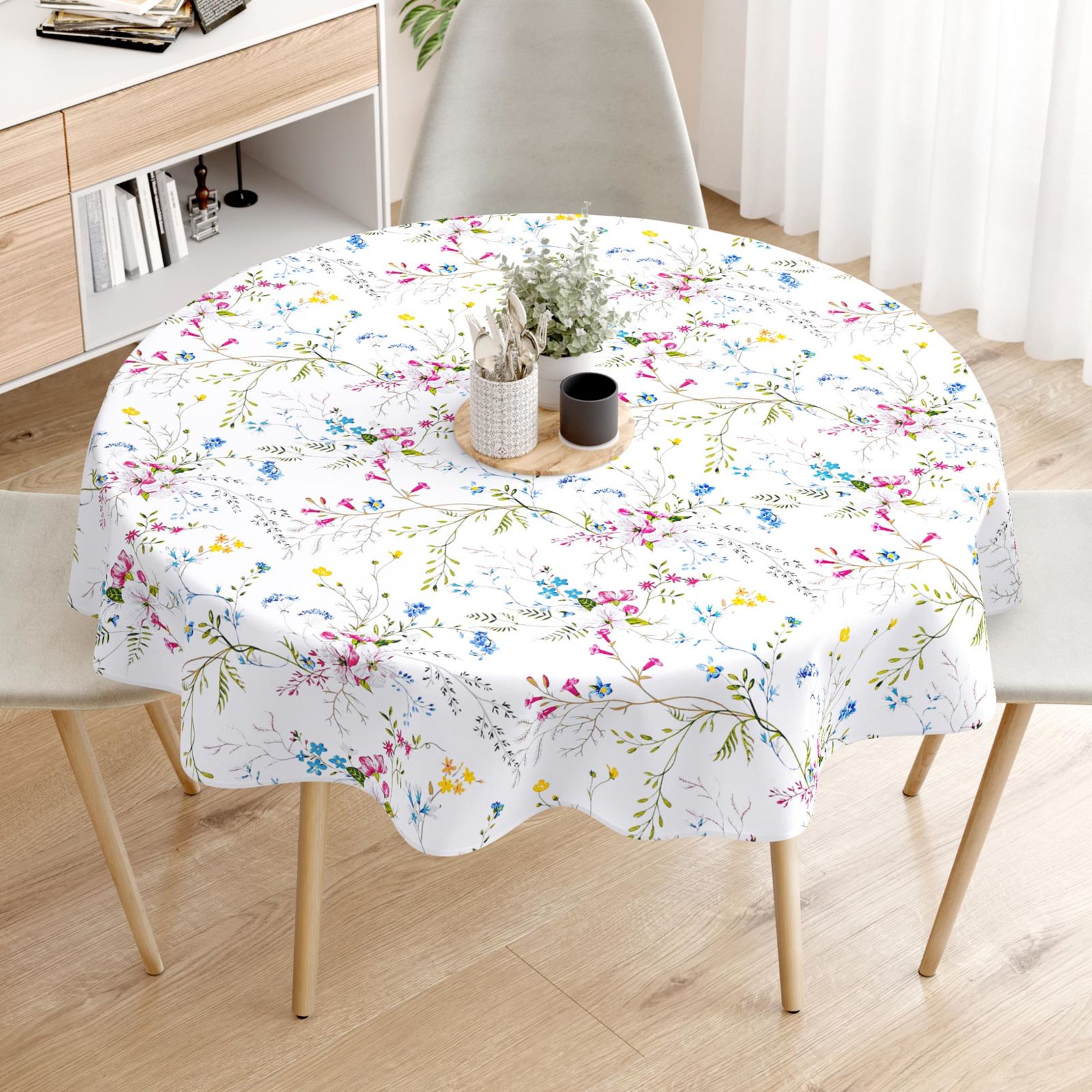 Pamut asztalterítő - festett réti virágok - kör alakú