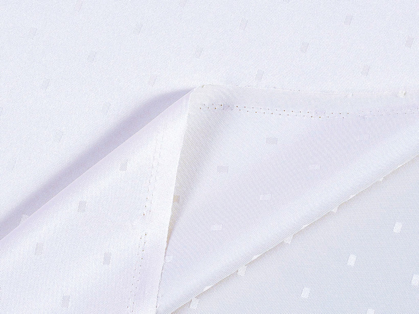 Luxus teflon szövet terítőknek - fehér és lila árnyalatú fényes négyzetek