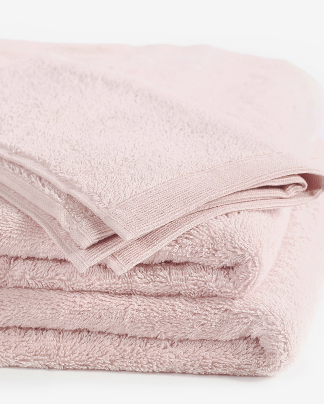 Modál törölköző és fürdőlepedő - pasztell rózsaszín